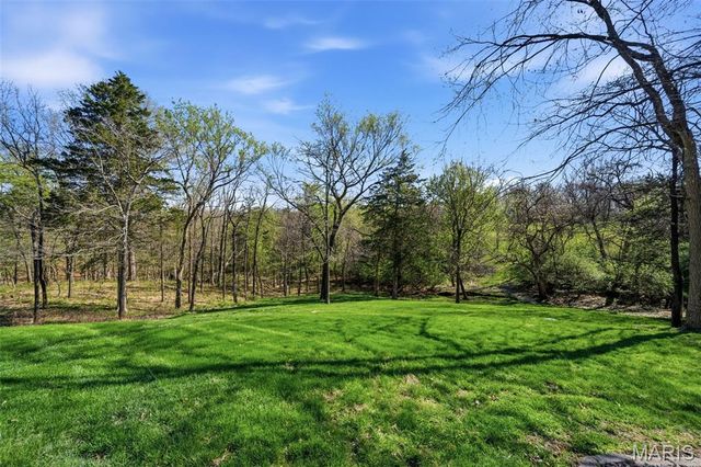 1532 Shepard Road, St Louis, MO 63038