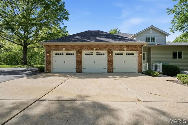 1532 Shepard Road, St Louis, MO 63038