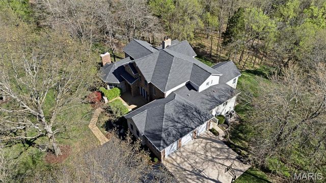 1532 Shepard Road, St Louis, MO 63038