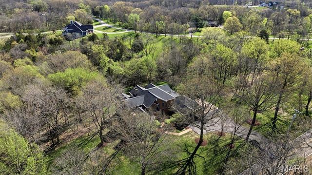 1532 Shepard Road, St Louis, MO 63038