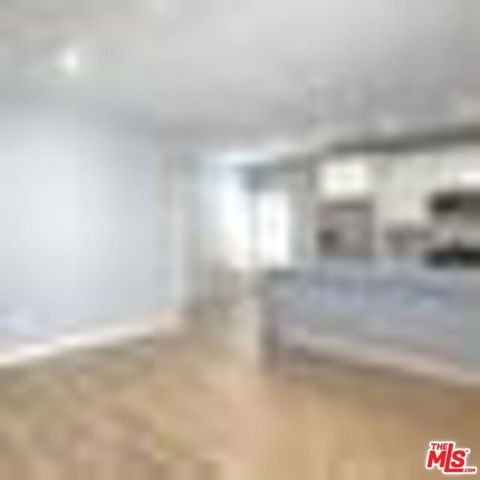 10560 SANTA MONICA 104, Los Angeles, CA 90025