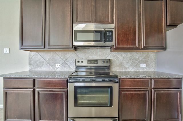 6505 Federal Hall Street, Plano, TX 75023