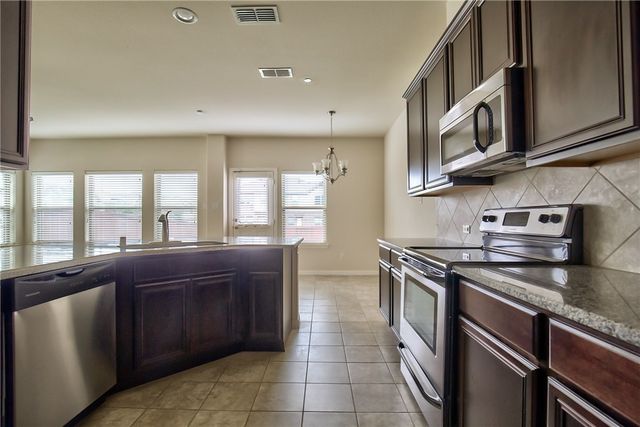 6505 Federal Hall Street, Plano, TX 75023