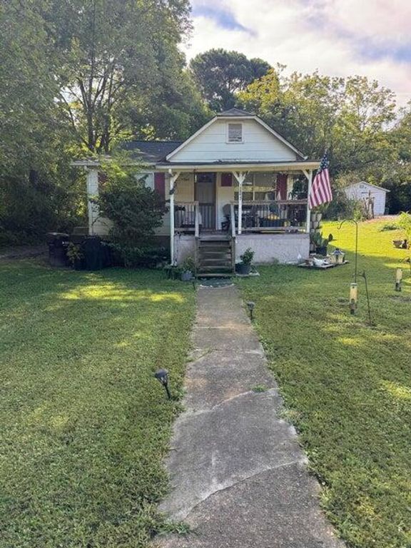 1380 Benton Pike NE, Cleveland, TN 37311