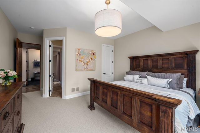 544 Quail Ridge Lane, St Albans, MO 63073