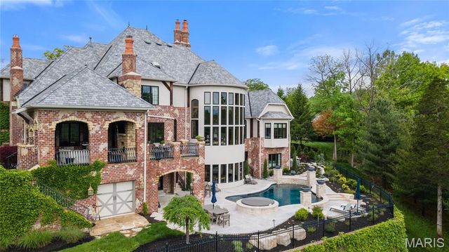 544 Quail Ridge Lane, St Albans, MO 63073