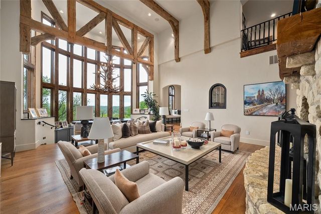 544 Quail Ridge Lane, St Albans, MO 63073