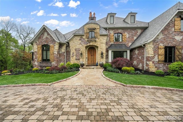 544 Quail Ridge Lane, St Albans, MO 63073