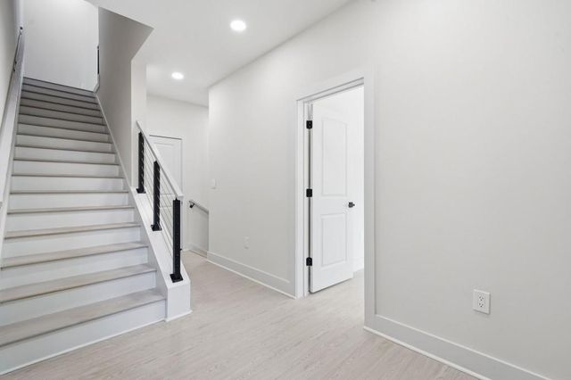 2697 Grand Isles Way, Decatur, GA 30032