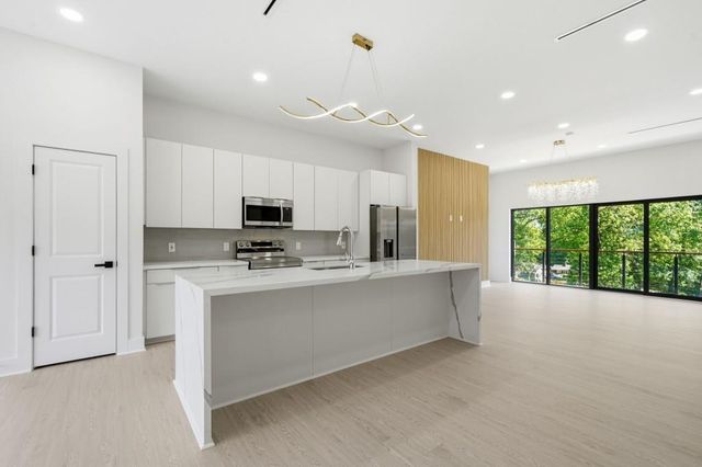 2697 Grand Isles Way, Decatur, GA 30032