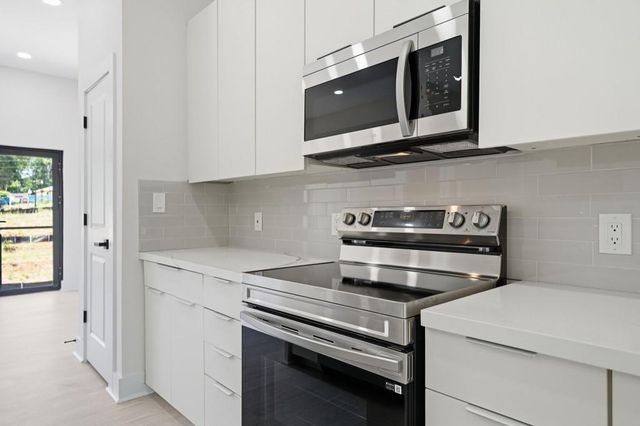 2697 Grand Isles Way, Decatur, GA 30032