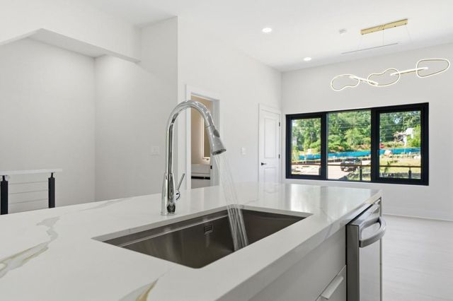 2697 Grand Isles Way, Decatur, GA 30032