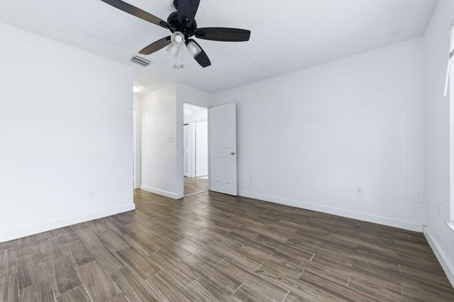 6088 Heather Street, Jupiter, FL 33458