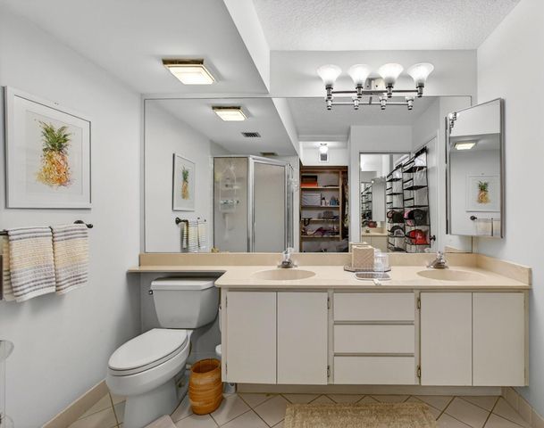 2441 Village Boulevard 403, West Palm Beach, FL 33409