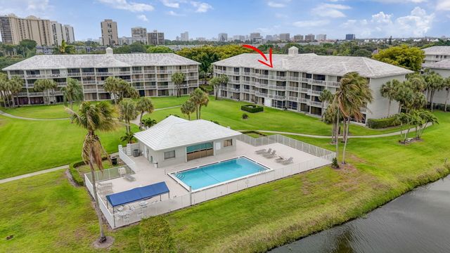 2441 Village Boulevard 403, West Palm Beach, FL 33409
