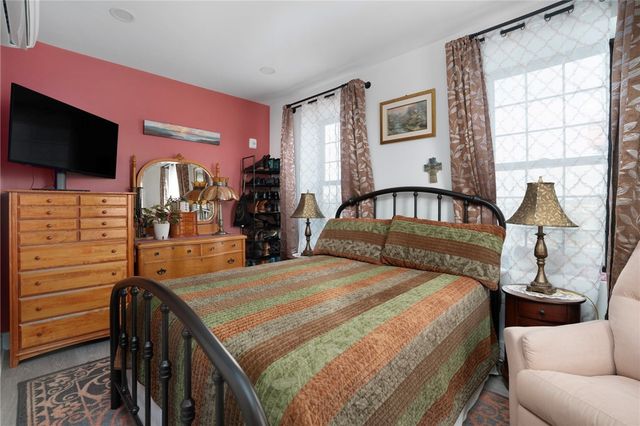 50 Ashburton Street 23, Providence, RI 02904