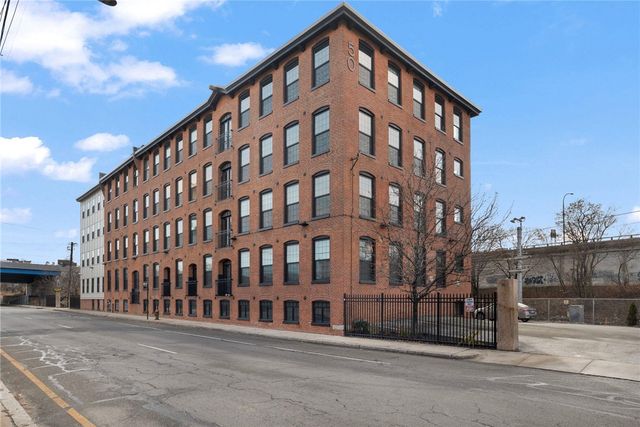 50 Ashburton Street 23, Providence, RI 02904