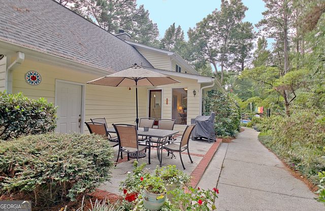 100 Hillside Drive, Fayetteville, GA 30214