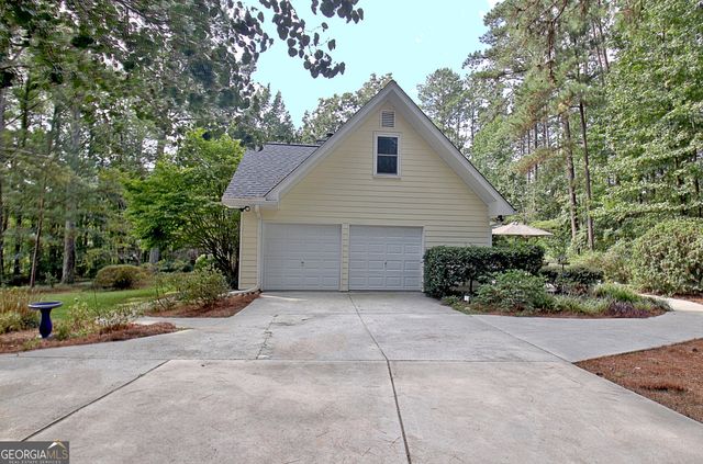100 Hillside Drive, Fayetteville, GA 30214