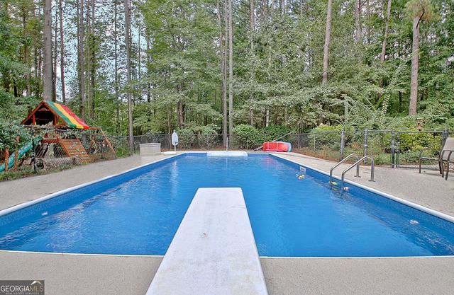 100 Hillside Drive, Fayetteville, GA 30214