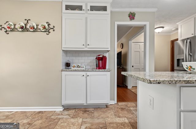 100 Hillside Drive, Fayetteville, GA 30214