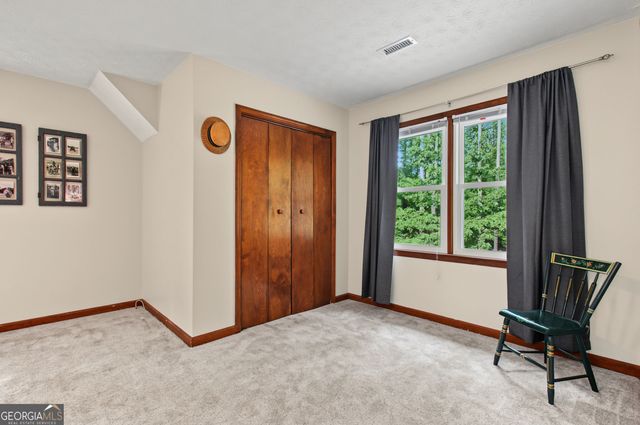 100 Hillside Drive, Fayetteville, GA 30214