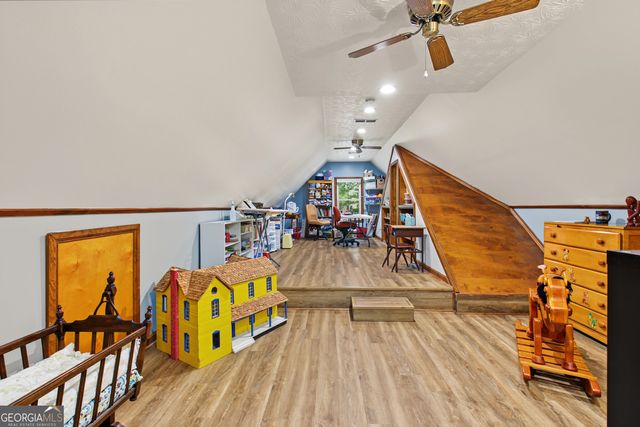100 Hillside Drive, Fayetteville, GA 30214