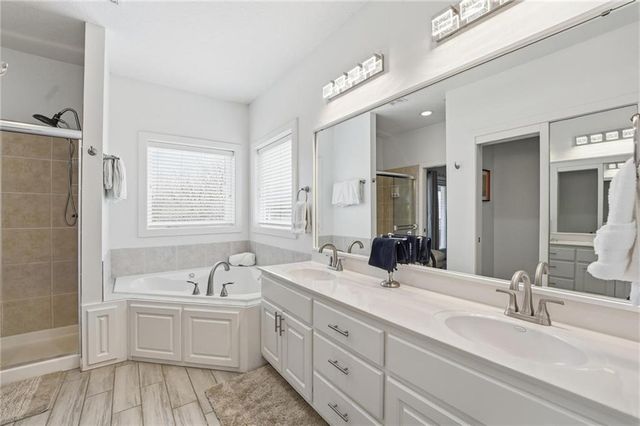 3317 N 103rd Court, Kansas City, KS 66109