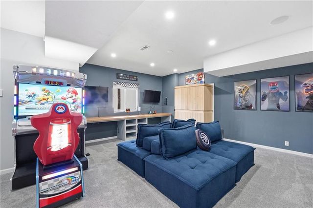 3317 N 103rd Court, Kansas City, KS 66109