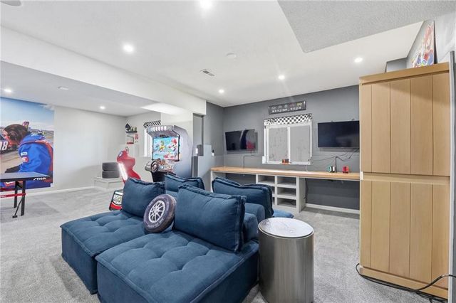 3317 N 103rd Court, Kansas City, KS 66109