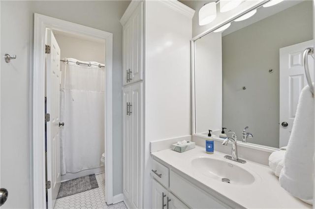 3317 N 103rd Court, Kansas City, KS 66109