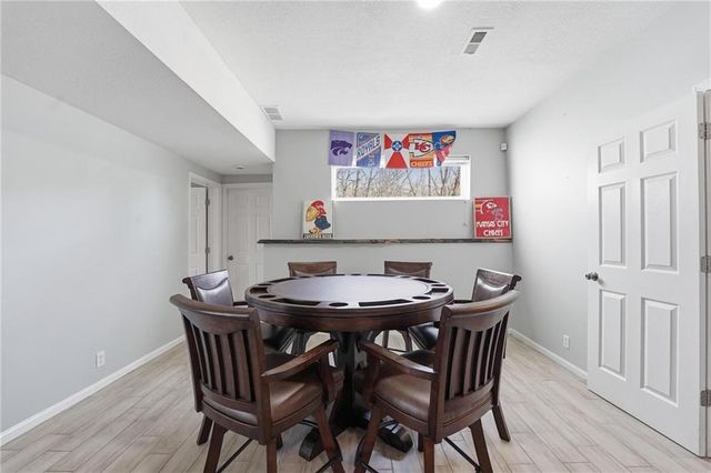 3317 N 103rd Court, Kansas City, KS 66109