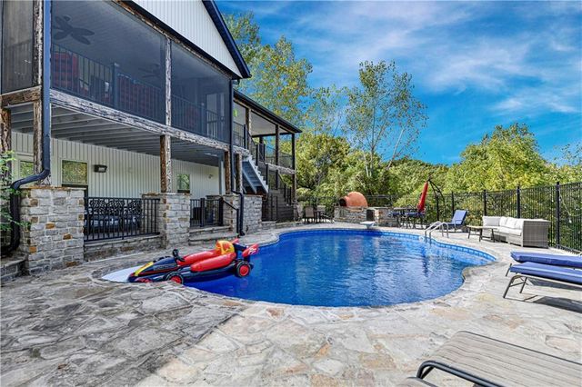 3317 N 103rd Court, Kansas City, KS 66109