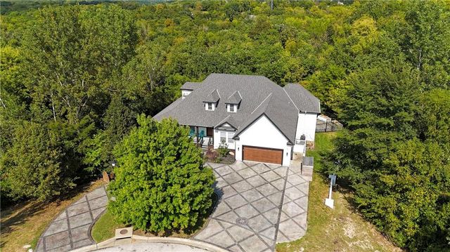 3317 N 103rd Court, Kansas City, KS 66109