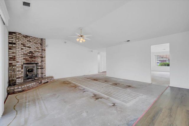 3271 Stonegate Dr, Yuba City, CA 95993