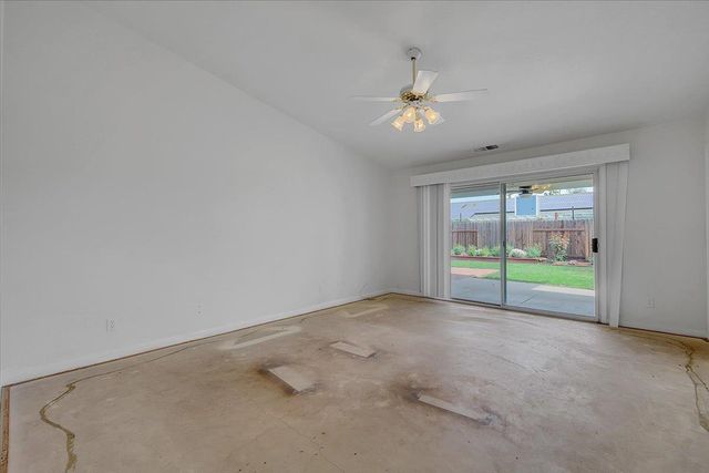 3271 Stonegate Dr, Yuba City, CA 95993