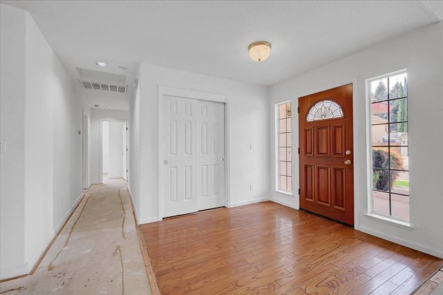 3271 Stonegate Dr, Yuba City, CA 95993