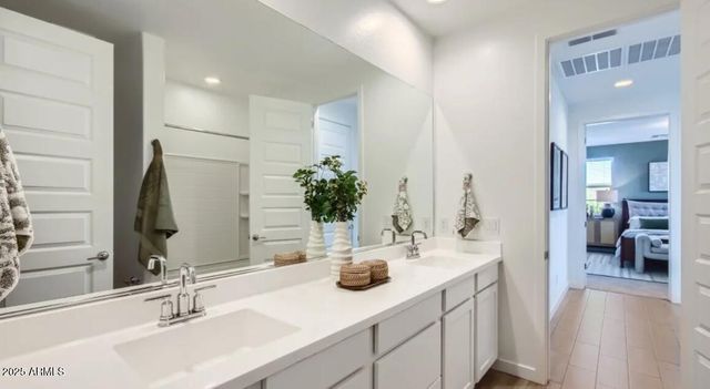 15796 W WINSLOW Avenue, Goodyear, AZ 85338