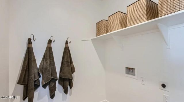 15796 W WINSLOW Avenue, Goodyear, AZ 85338