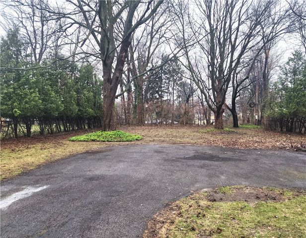 167 Elmtree Road, Rochester, NY 14612