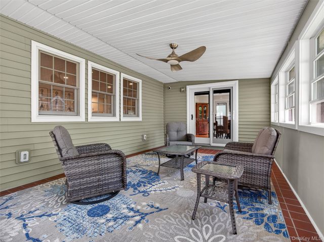 42 Chestnut Oval, Orangeburg, NY 10962