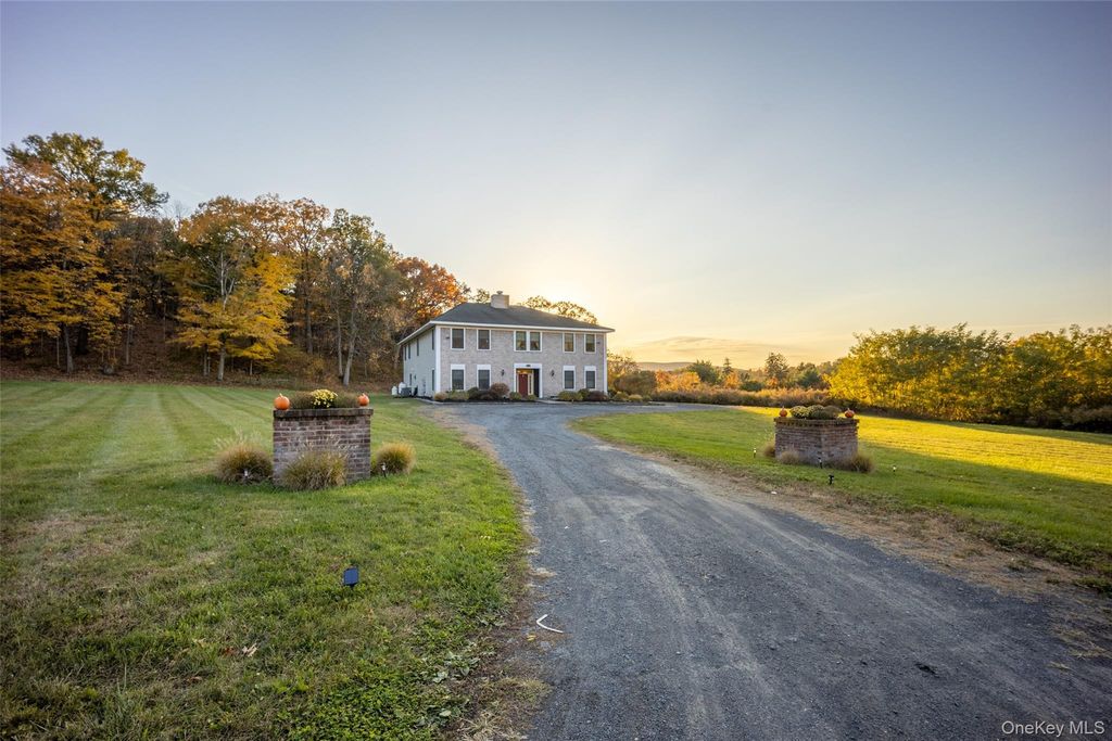 2145 Us Highway 9W, Cornwall, NY 12518