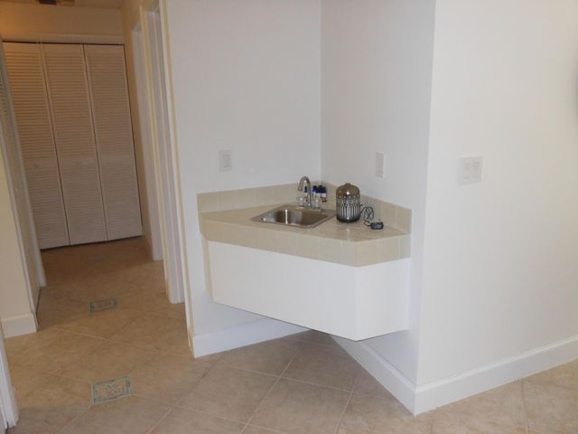 7472 LA PAZ Boulevard 309, Boca Raton, FL 33433