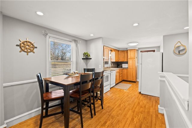 52 Earl Street, West Warwick, RI 02893