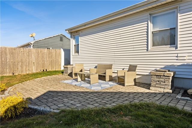 52 Earl Street, West Warwick, RI 02893