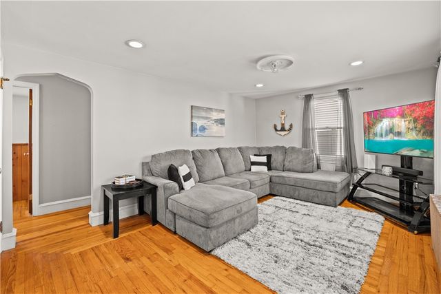 52 Earl Street, West Warwick, RI 02893