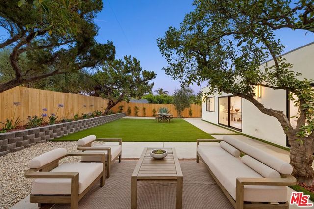 23861 Gilmore Street, Los Angeles, CA 91307