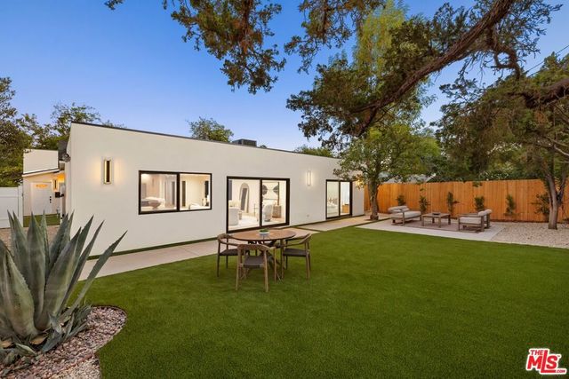 23861 Gilmore Street, Los Angeles, CA 91307