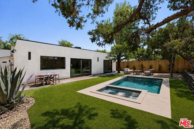 23861 Gilmore Street, Los Angeles, CA 91307