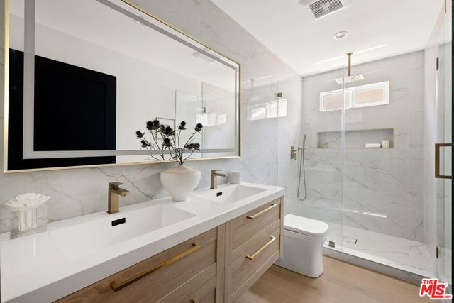 23861 Gilmore Street, Los Angeles, CA 91307